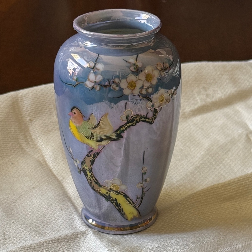 VTG made in Japan Lusterware Bird & Cherry blossom Lavender ground small vase